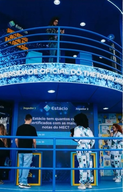 Público em festival de música